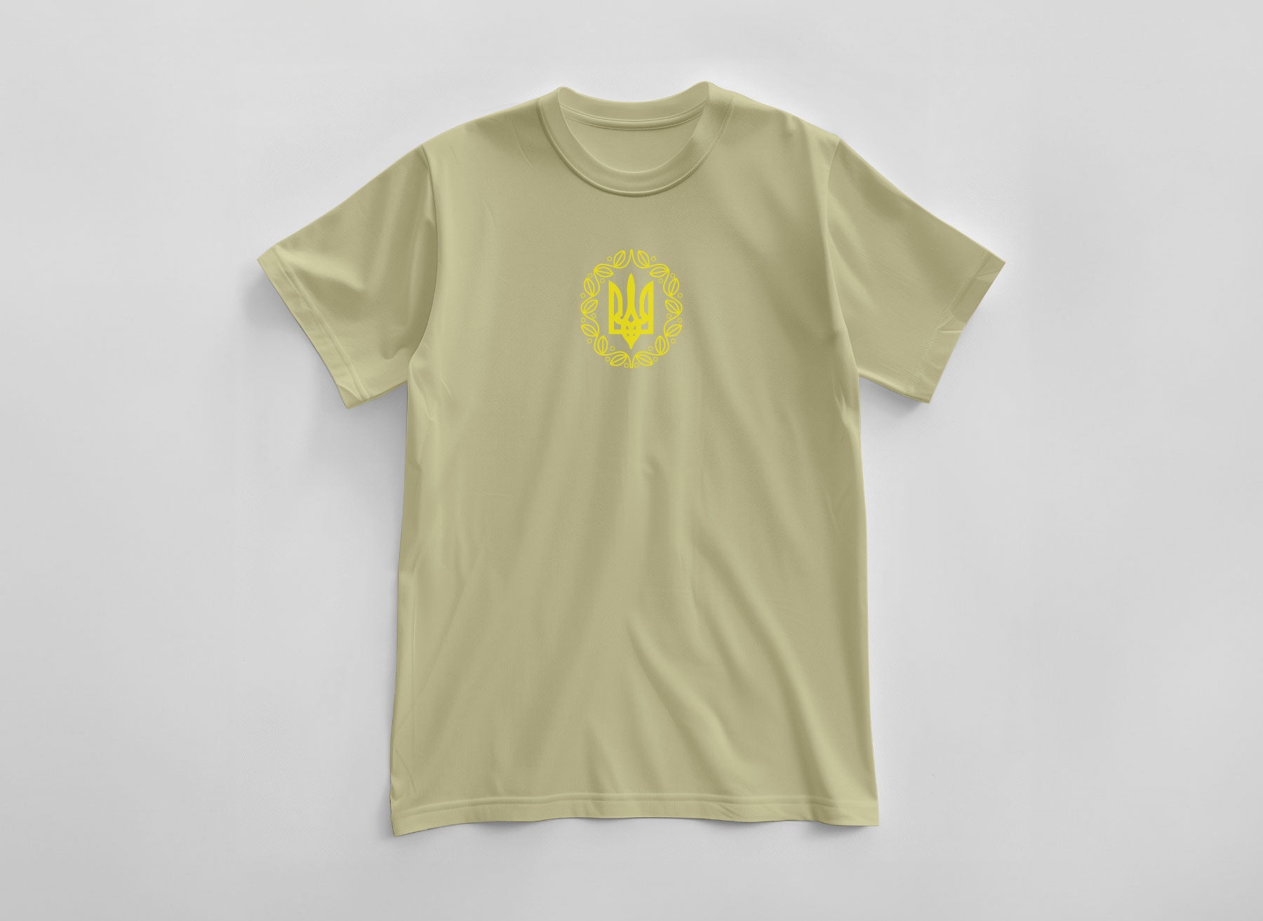 T-shirt "Trident in ornament"